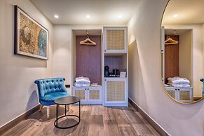 DOMS Boutique Living