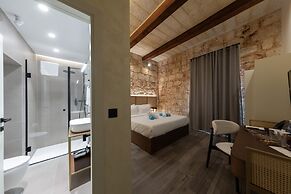 DOMS Boutique Living