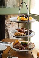 DOMS Boutique Living