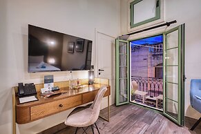 DOMS Boutique Living