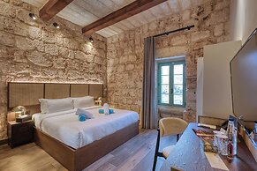 DOMS Boutique Living