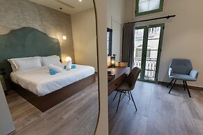 DOMS Boutique Living