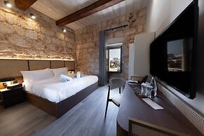 DOMS Boutique Living