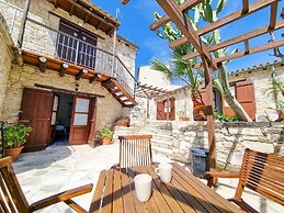Aphrodite's Pool Retreat