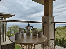 July Morning Seaside Resort