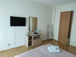 July Morning Seaside Resort