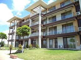 July Morning Seaside Resort