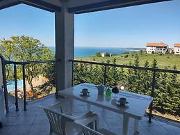 July Morning Seaside Resort