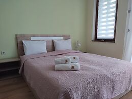 July Morning Seaside Resort