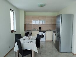 July Morning Seaside Resort