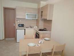 July Morning Seaside Resort