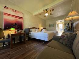 Mountain Harbor Queen Guest Room on Lake Ouachita by RedAwning