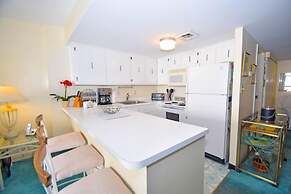 Irene 703 2 Bedroom Condo by Redawning