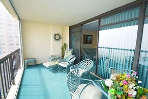 Irene 703 2 Bedroom Condo by Redawning