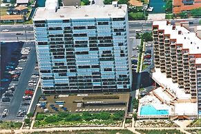 Irene 703 2 Bedroom Condo by Redawning