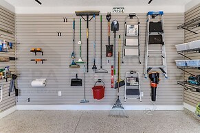 2206 Shell Cove Circle 3 Bedroom Home by RedAwning