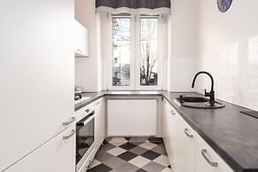 Studio Kasprowicz Park Poznan by Renters