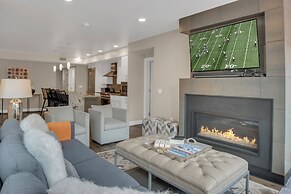 Rio Grande 202 3 Bedroom Condo by RedAwning