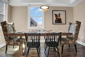 Rio Grande 202 3 Bedroom Condo by RedAwning