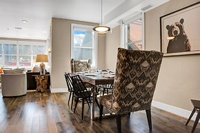 Rio Grande 202 3 Bedroom Condo by RedAwning