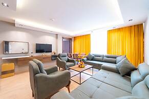 Garden Room Suit Hotel