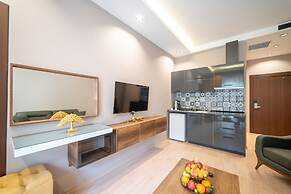 Garden Room Suit Hotel