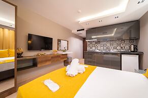 Garden Room Suit Hotel