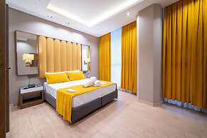 Garden Room Suit Hotel