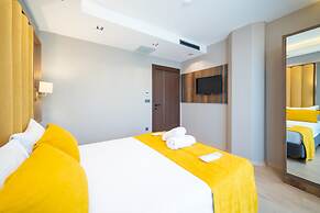 Garden Room Suit Hotel