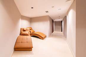 Garden Room Suit Hotel