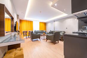 Garden Room Suit Hotel