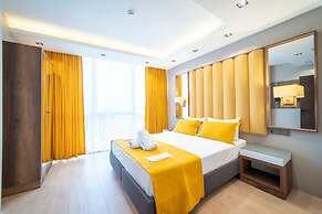 Garden Room Suit Hotel