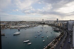 The Londoner Hotel Sliema