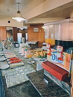 Binder Hotel Mogi Guacu