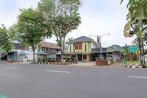 Super OYO 91748 Wisma Pkpri Purworejo