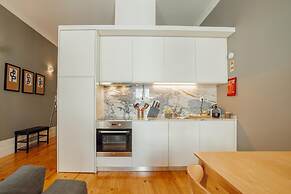 Downtown Excellence Apartment by Vacationy