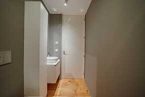 Downtown Excellence Apartment by Vacationy