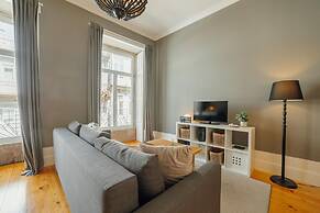 Downtown Excellence Apartment by Vacationy