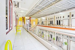 OYO 91795 Kos Jeehel Syariah