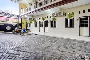 OYO 91795 Kos Jeehel Syariah