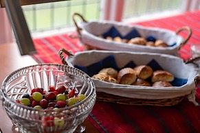 OYO Lord Kitcheners Guest House