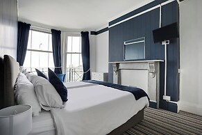 OYO Lord Kitcheners Guest House