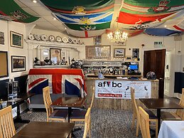 OYO Lord Kitcheners Guest House