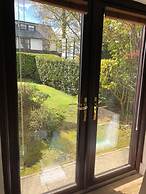 Gardenside, Free Private Parking