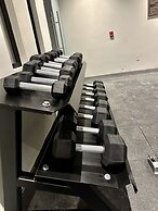 Comfortable Condo Amazing Rooftop