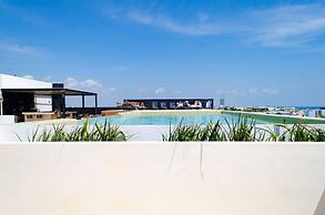 Comfortable Condo Amazing Rooftop