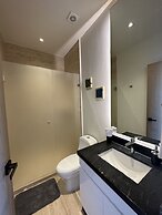 Comfortable Condo Amazing Rooftop