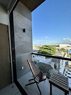 Comfortable Condo Amazing Rooftop