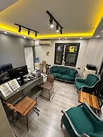 Galatagreenapple Hotel