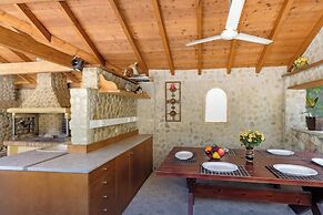 Villa Danae by CorfuEscapes